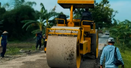 PEMELIHARAAN JALAN RUAS SEDAN–KRAGAN OLEH DPUTARU KABUPATEN REMBANG DALAM RANGKA PENINGKATAN KUALITAS INFRASTRUKTUR DAERAH