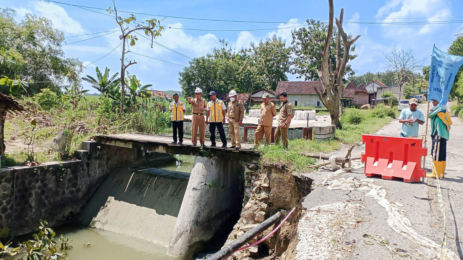 SURVEY LANJUTAN! IDENTIFIKASI PENANGANAN LONGSOR SUNGAI DI DESA JATIHADI SUMBER